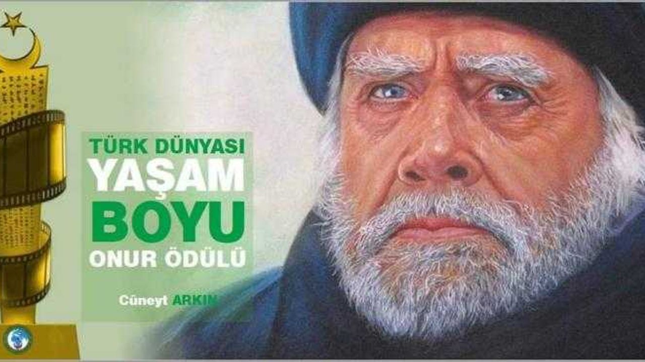 2020 TILI TÜRK DÜNYASI YAŞAM BOYU ONUR ÖDÜLÜ CÜNEYT ARKIN’IN