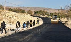 Ürgüp Kız Öğrenci Yurdunun yolu sıcak asfalt yapıldı