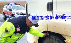 Jandarma tek tek denetliyor