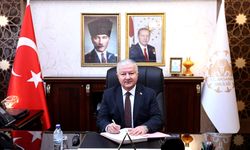 Örnek Uygulama: “Makamıma Çiçek ve Çikolata Getirmeyin, Öğrencilere Burs Sağlayın”