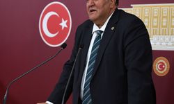 CHP Niğde Milletvekili Ömer Fethi Gürer, TBMM’de düzenlediği basın toplantısında gündeme ilişkin konulara ilişkin değerlendirmelerde bulundu.