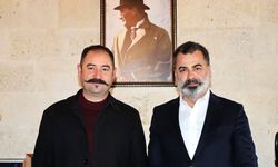 Osman Şenkaya, Ürgüp Esnaf ve Sanatkârlar Odası Başkanlığına Seçilmesinin Ardından Belediye Meclis Üyeliğinden İstifa Etti.