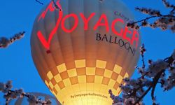 Kapadokya’da Bahar Erken Geldi: Ağaçlar Gelinlik Giydi.