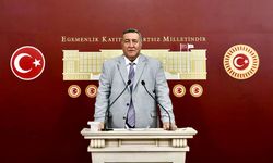 Ömer Fethi Gürer’den AKP’ye Çağrı: “Emekli Bayram İkramiyesi Artırılmalı”