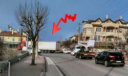 Ürgüp Bahçeli Evler Kavşağı Alarm Veriyor: Yetkililer Neyi Bekliyor?