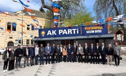 AK Parti Mustafapaşa ‘da Kendi Kendine Açılış Yaptı