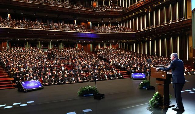 Rektör Aktekin 100. Yıl TÜBA ve TÜBİTAK Bilim Ödülleri Töreni’ne Katıldı