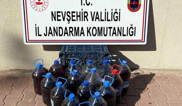 Jandarma 70 litre sahte içki (şarap) ele geçirilmiştir.