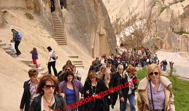 Kapadokya’da 50 Bin Turist ölü Sezonda Ziyaretleri Turizmcilerin umudunu arttırdı! 