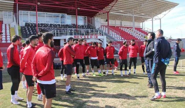 NEVŞEHİR BELEDİYESPOR OFSPOR AŞ MÜSABAKASI