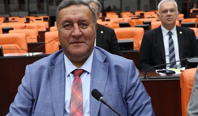 GÜRER: “VATANDAŞ SOYULUYOR, DÜZENLEMEYİ YAPMASI GEREKLİ OLAN İKTİDAR SÜRECİ SEYREDİYOR”