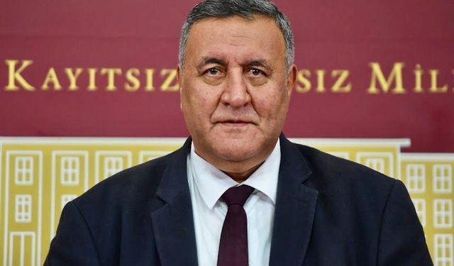 CHP Niğde Milletvekili Ömer Fethi Gürer, köprü ve otoyol geçişlerinde süre uzatımı için TBBM Başkanlığına kanun teklifini sundu.