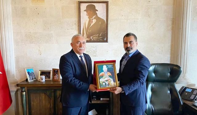 Hacıbektaş Belediye Başkanı Ali Kaim Öğretmenimiz Ürgüp Belediye Başkanı Ali Ertuğrul Bul'u Ziyaret Etti.