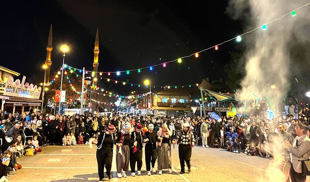 NEVÜ İş Birliğinde "Nerede O Eski Ramazanlar?" Coşkusu: Geleneksel Ramazan Ruhu Yeniden Canlandı