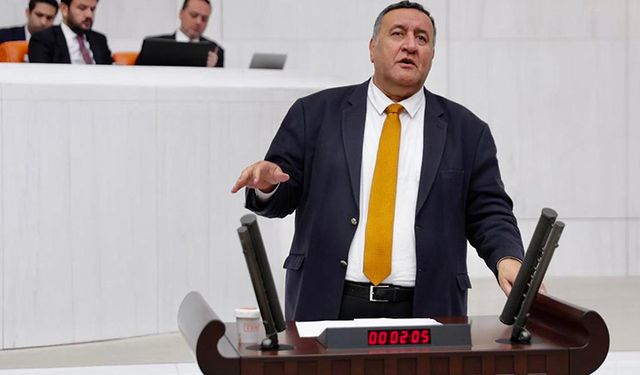 CHP Niğde Milletvekili Ömer Fethi Gürer, TBMM Genel Kurulu'nda Sağlık Sistemindeki Sorunları ve Sağlık Çalışanlarının Yaşadığı Zorlukları Gündeme Getirdi