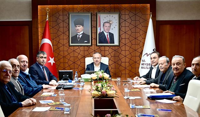 Rektör Aktekin Nevşehir İli Kalkınma ve Üniversite Yaptırma Yaşatma Vakfı Yönetim Kurulu Toplantısına Katıldı