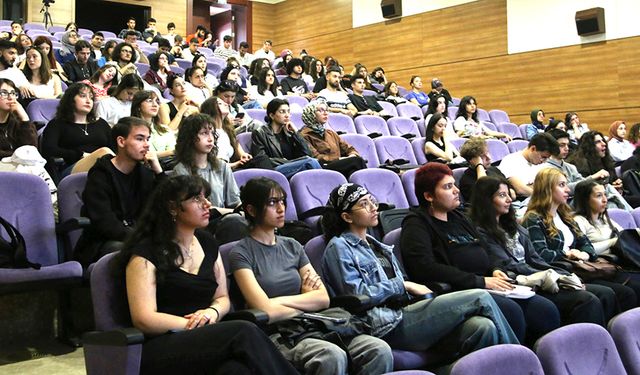 NEVÜ’de "Çin’de Eğitim ve Burslar" Semineri Düzenlendi