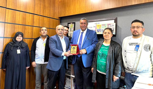 Çırak ve Staj Mağdurları TBMM’de Ömer Fethi Gürer’e Sorunlarını Anlattı