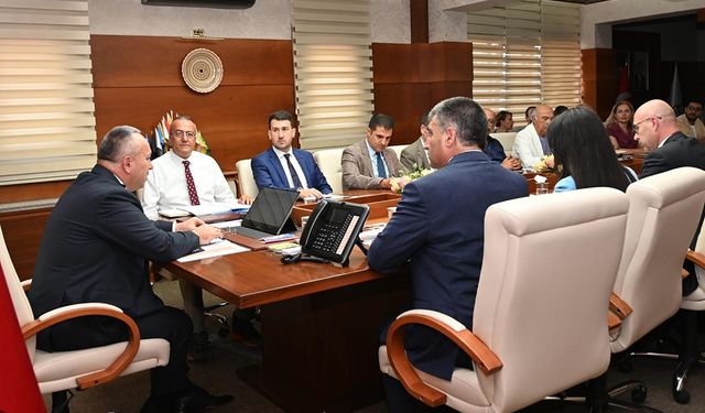 Haber Özeti: Rektör Aktekin, Nevşehir İl Tanıtım ve Geliştirme Kurulu Toplantısı'na Katıldı