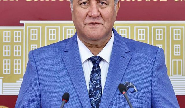 Gürer: “AK Partili vekilin “Gereksiz Hastalar “sözüne tepki gösterdi.”