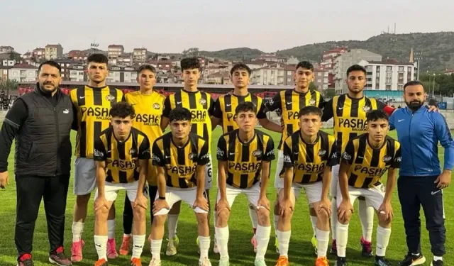 Ürgüpspor, Aksaray'da finale yükseldi