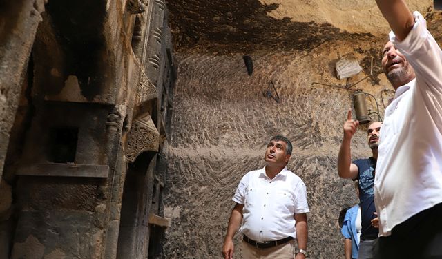 Rektör Aktekin, Taşkınpaşa’daki Keşfedilen Yeni Tarihî Yapıyı İnceledi