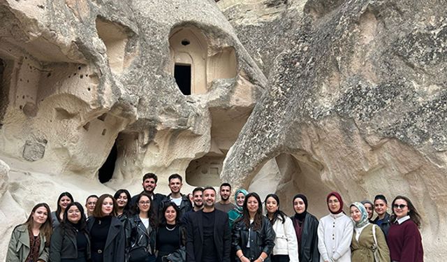 NEVÜ Fen-Edebiyat Fakültesi Öğrencilerinden Kapadokya’nın İncisi 'Paşabağları ve Zelve Ören Yeri’ne “Teknik Gezi”