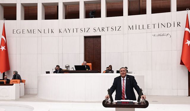 Gürer: “Emekli başımızın tacı demekle emeklinin karınları doymuyor”