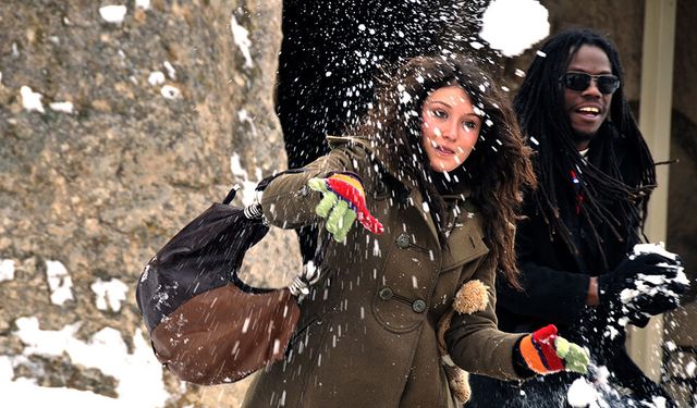 Kapadokya’da Kar Manzarası Avrupalı Turistleri Büyüledi