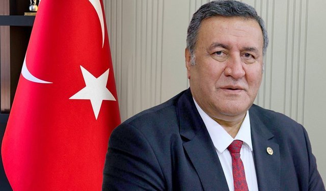 Ömer Fethi Gürer: “İcradan Satılık 982 Araç, 1094 Daire; İşte Yeni Türkiye Manzarası”