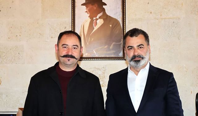 Osman Şenkaya, Ürgüp Esnaf ve Sanatkârlar Odası Başkanlığına Seçilmesinin Ardından Belediye Meclis Üyeliğinden İstifa Etti.