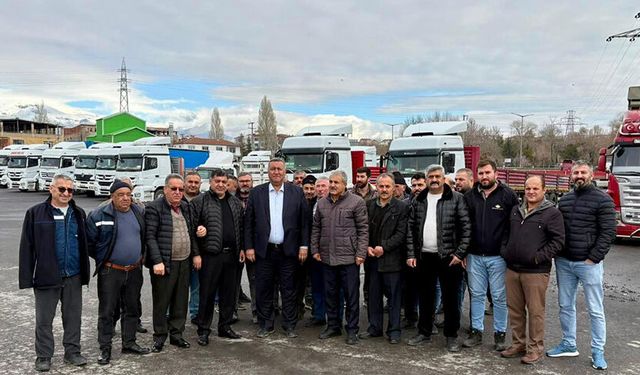 Ömer Fethi Gürer Bor’da Nakliyeci Esnafıyla Buluştu: “Tırcı ‘Battık’ Diyor”