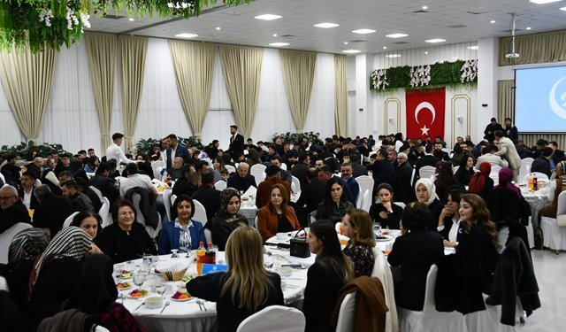Nevşehir’de Ülkü Ocakları’ndan Yoğun Katılımlı İftar Programı