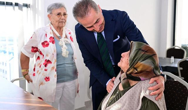 Nevşehir’in Yeni Valisinden İlk Mesaj: “Önce Büyüklerimiz”