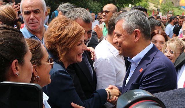 Özgür Özel Mustafapaşa’da CHP’ye Destek İstedi: “Beni Seven Sandığa Gidecek ve CHP’ye Oy Verecek”