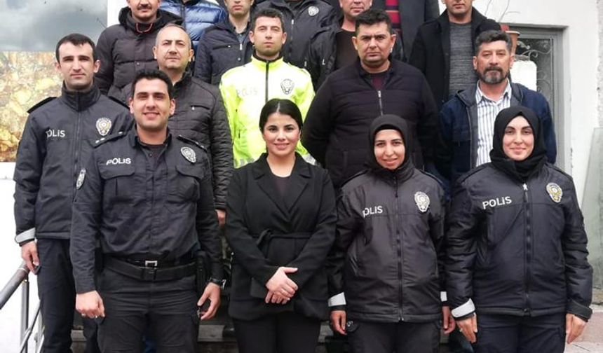 Kaymakam Yıldırım polis memurların katılımıyla yemek programı düzenledi.