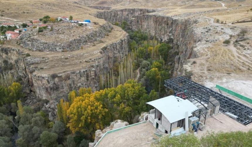 Ihlara Vadisine Cam Teras-Kafeterya yapılması turizmcileri ikiye böldü