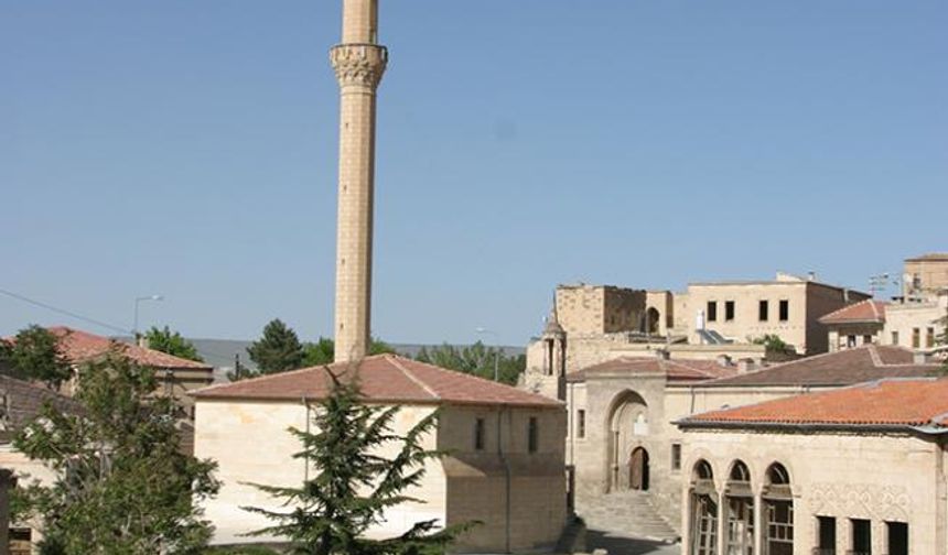 BİR DÜNYA KENTİ GÜNEŞİN ŞEHRİ SİNASOS