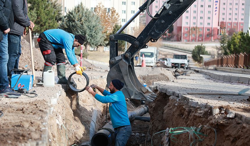 BEKDİK MAHALLESİ TOKİ 2. ETAP BÖLGESİNDE YENİLENEN İÇME SUYU HATTI DEVREYE ALINDI