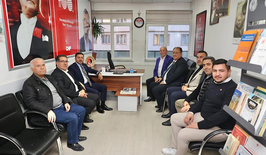 BAŞKAN ARI’DAN SİYASİ PARTİLERE ZİYARET