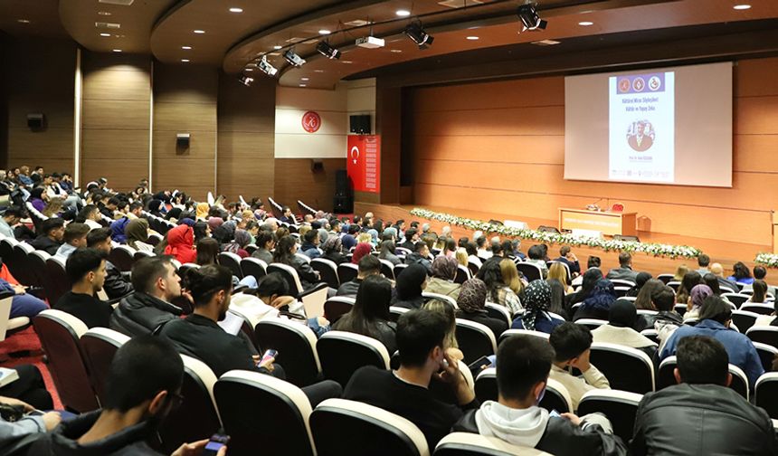 NEVÜ’de "Kültür ve Yapay Zekâ" Konulu Söyleşi Gerçekleştirildi