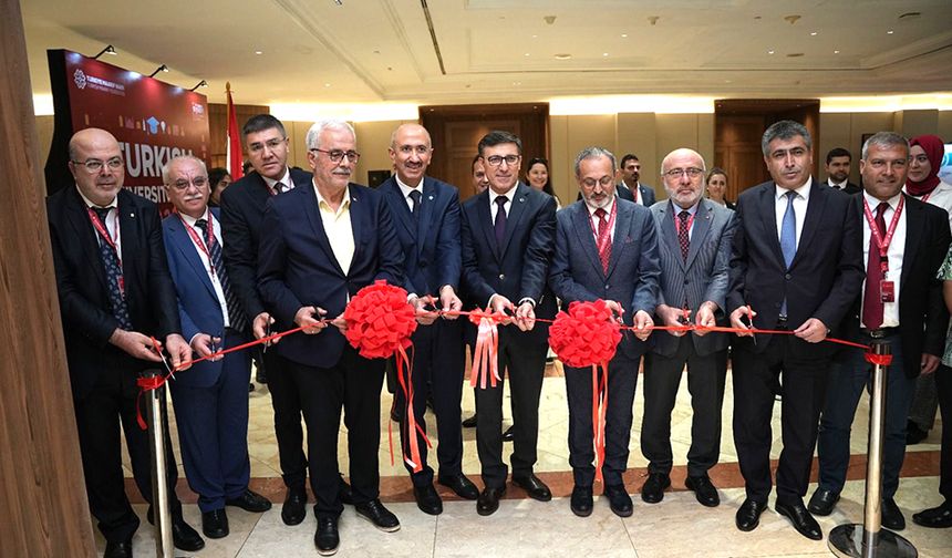 NEVÜ Rektörü Prof. Dr. Semih Aktekin Endonezya’da Düzenlenen Uluslararası Türk Üniversiteleri Fuarı'na Katıldı
