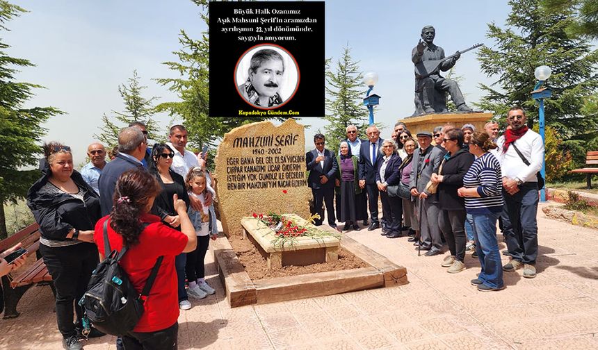 Aşık Mahzuni Şerif’in Hakk'a yürüyüş (23) yıl dönümünde mezarı başında anıldı.