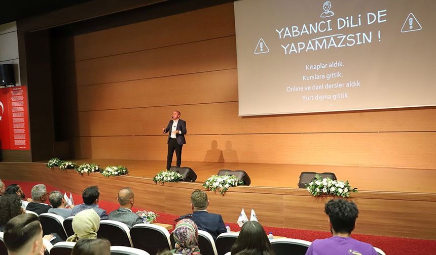 NEVÜ’de Hızlı İngilizce Öğrenme Semineri Yapıldı
