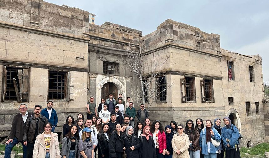 NEVÜ İç Mimarlık Öğrencileri, Kayseri’de Mesleki Deneyimlerini Artırdı