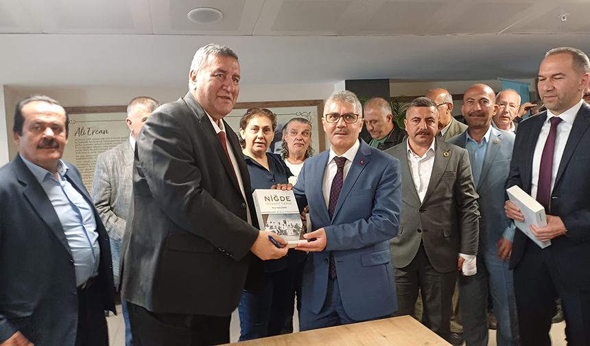 Gürer Çamardı’da Çiftçi ve Esnafın Sorunlarını Dinledi