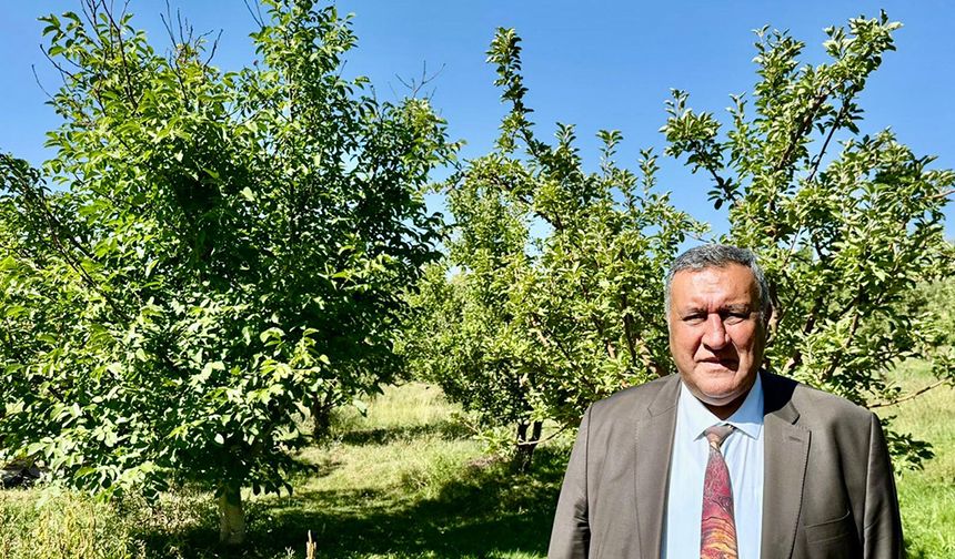 CHP’li Vekil Ömer Fethi Gürer, “Ziraidon nedeniyle zarar gören ÇKS’si olmayan çiftçinin de zararı karşılanmalıdır” dedi.