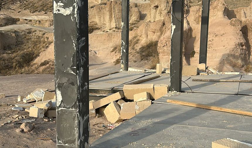 35 Milyonluk Kızılçukur Seyir Terası Projesi Tamamlanamadı: