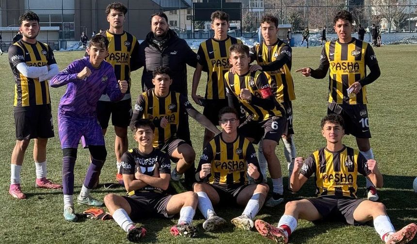 Ürgüpspor zirvedeki yerini korudu