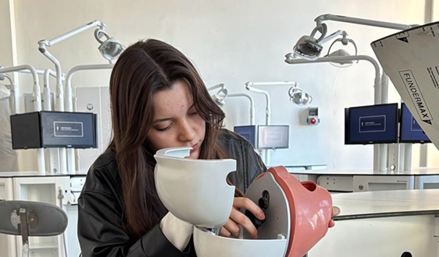 Nevşehir Hacı Bektaş Veli Üniversitesi Meslek Yüksekokulu’nda Mesleki Eğitime Rekor Katılım